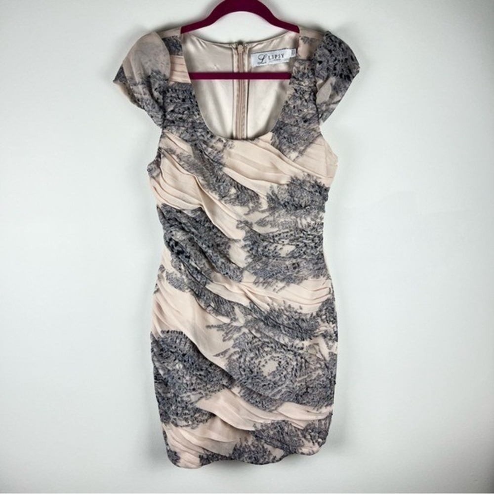 Lipsy London Ruched Bodycon Mini Dress Abstract Twister Print Nude Size 10